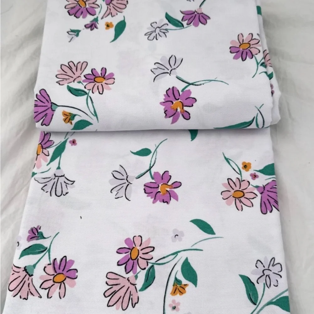 Kate Spade New York Dreamy Daisy floral pink and Green Shower Curtain